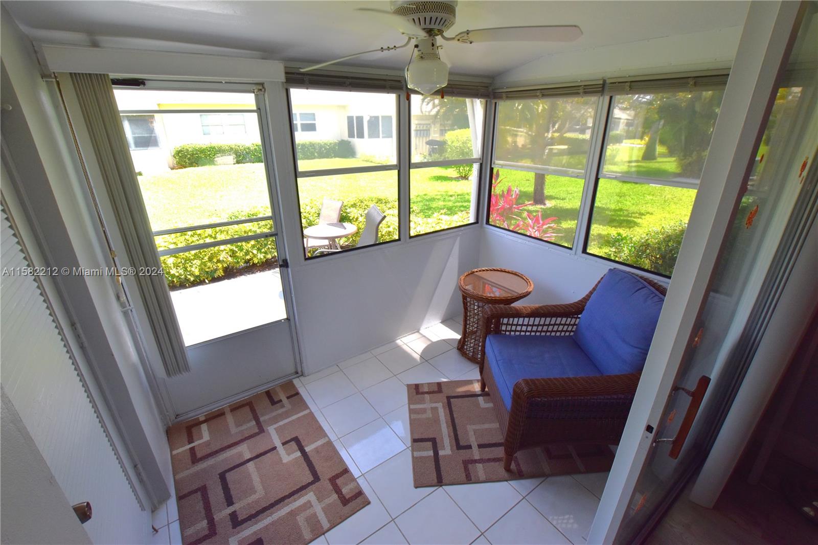CRESTHAVEN VILLAS CONDO 3 - Residential