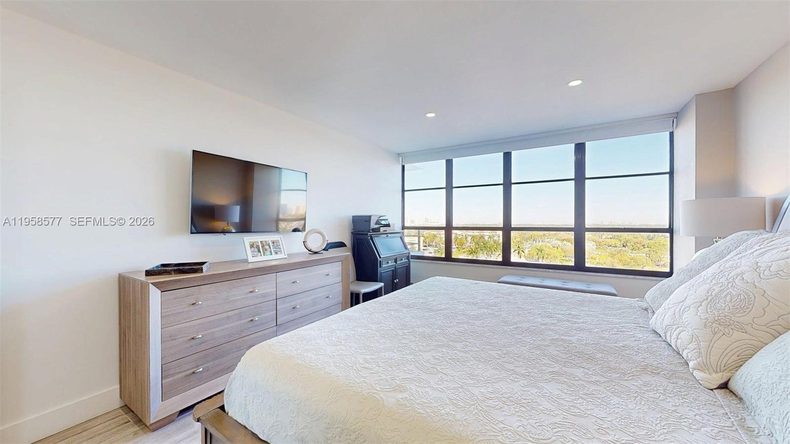 OLYMPUS CONDO PHASE B - Residential Lease