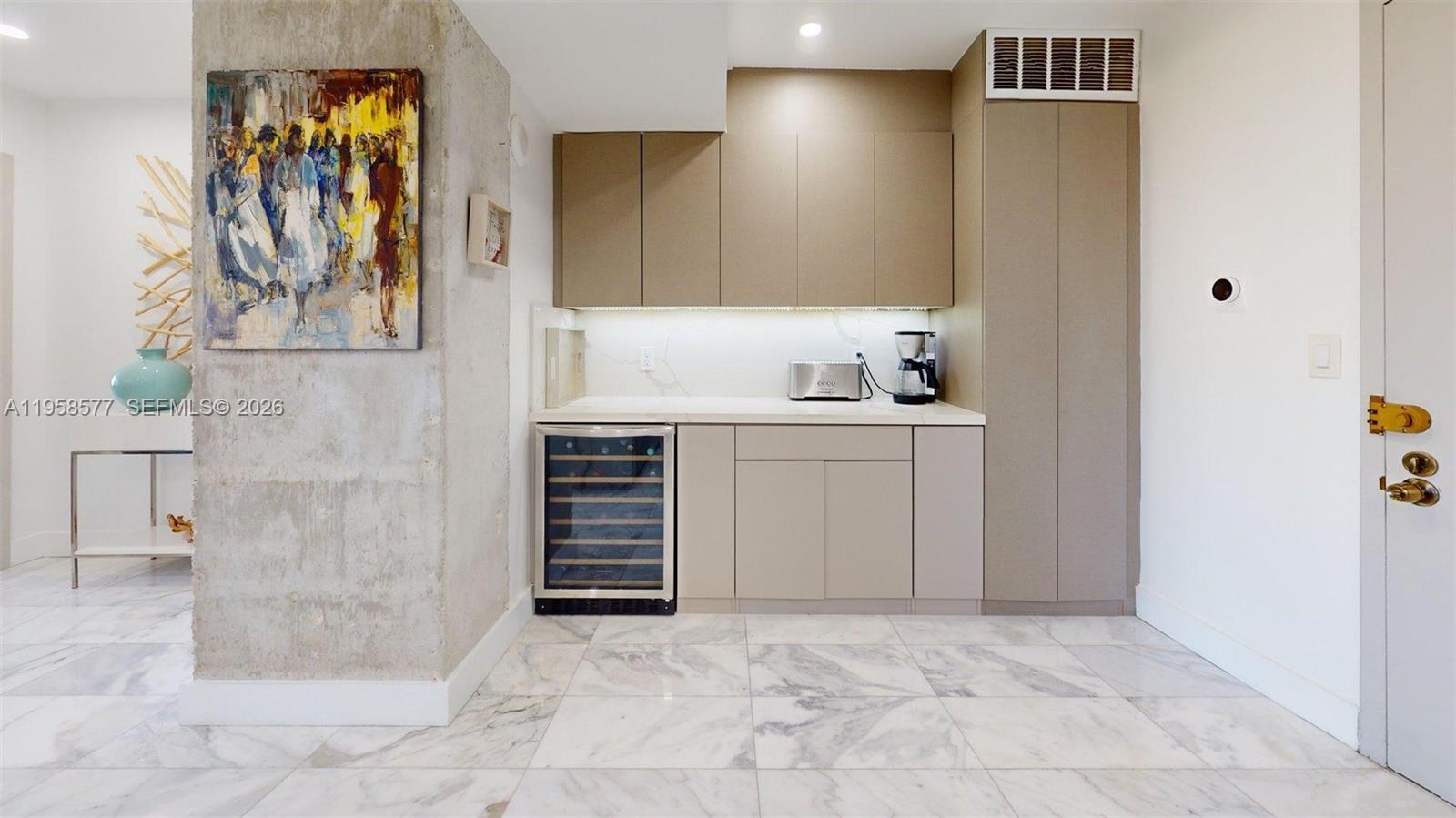 OLYMPUS CONDO PHASE B - Residential Lease