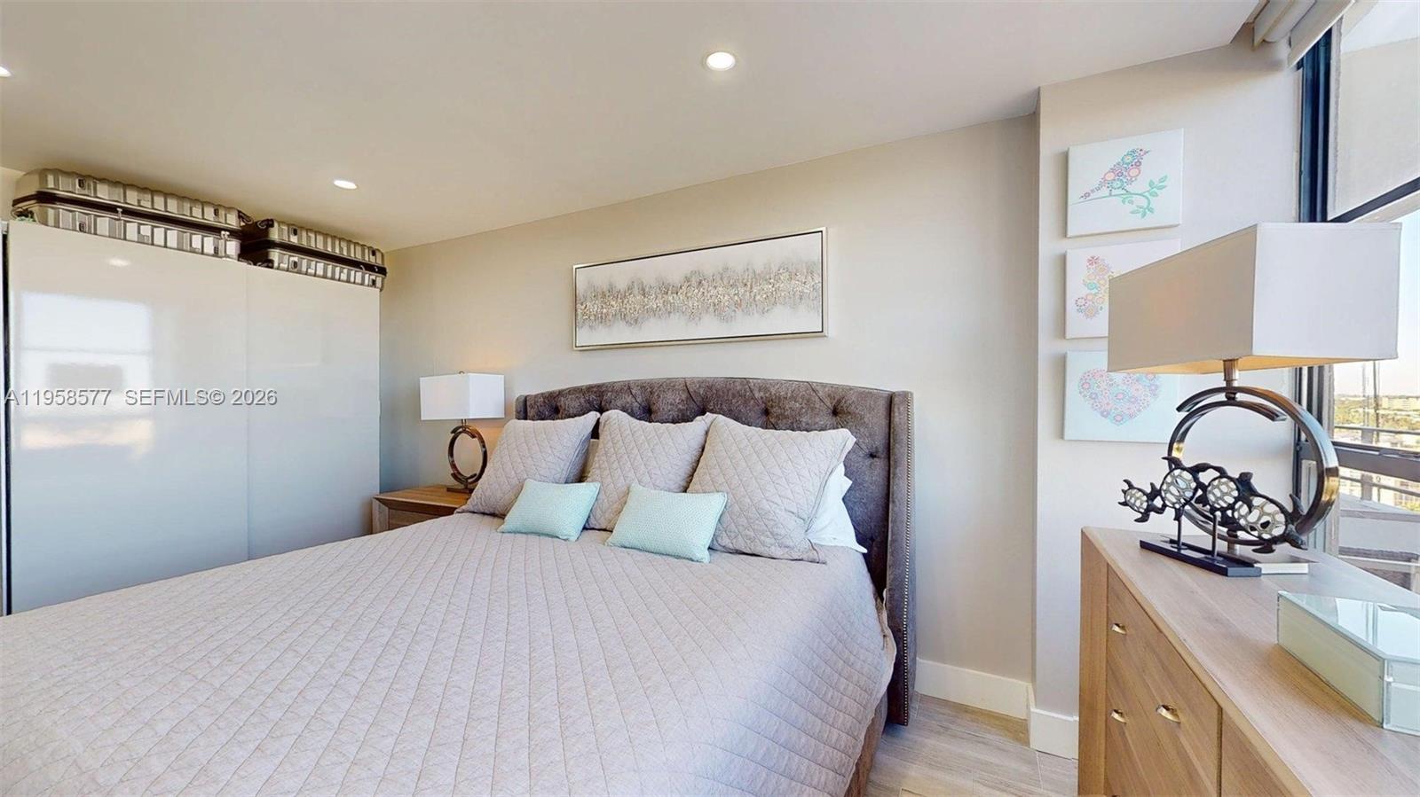 OLYMPUS CONDO PHASE B - Residential Lease