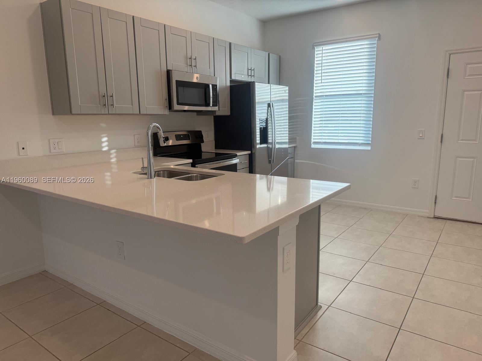 WESTVIEW - Residential