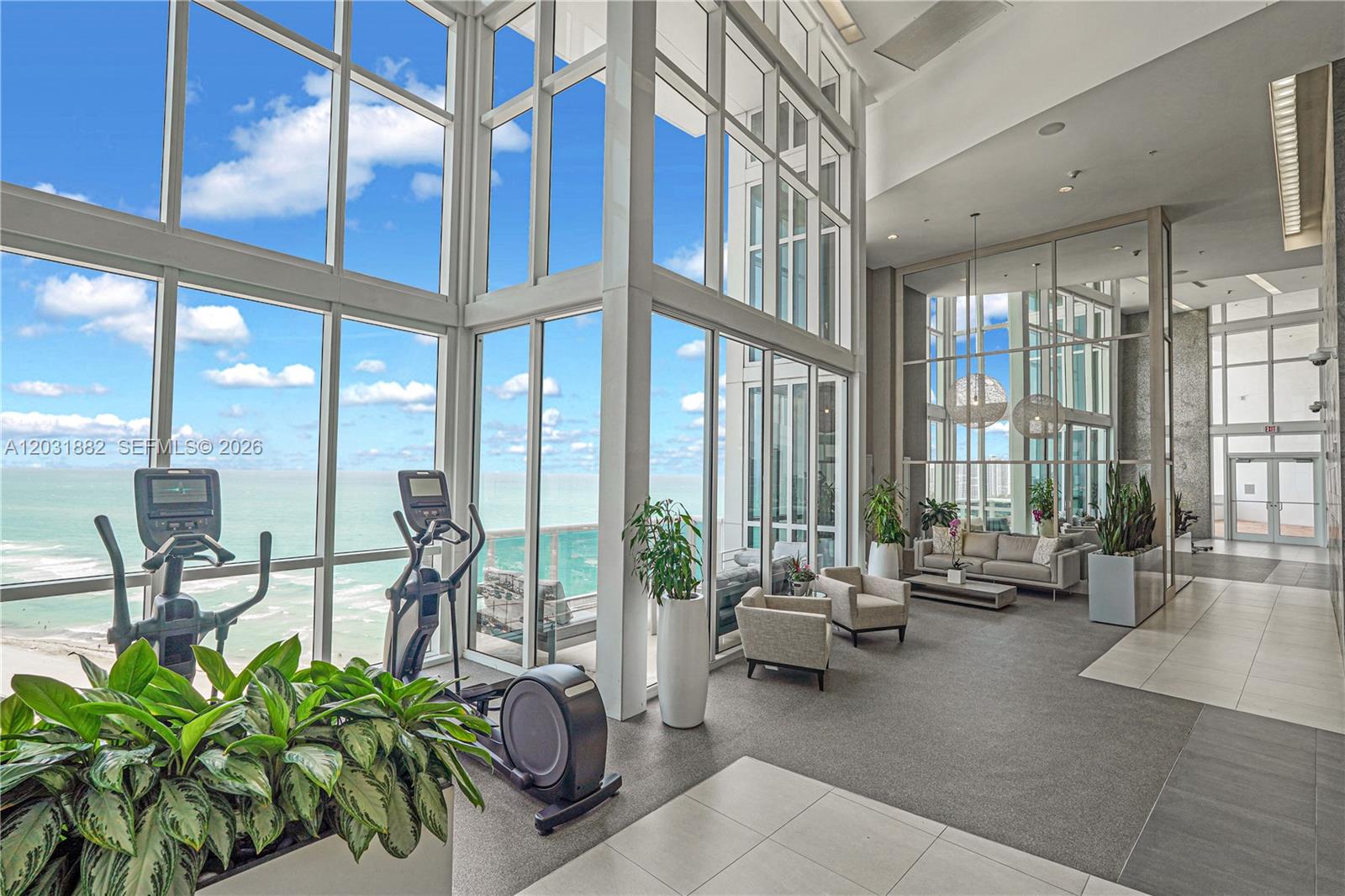 TRUMP ROYALE CONDO - Residential