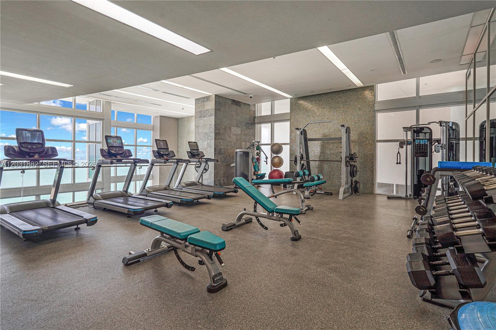 TRUMP ROYALE CONDO - Residential