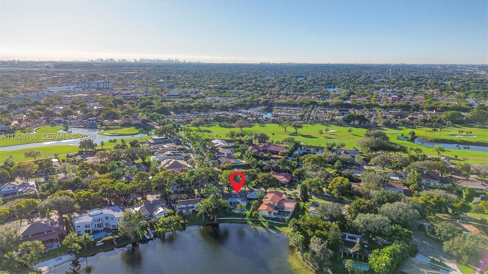 MIAMI LAKES - LOCH LOMOND - Residential