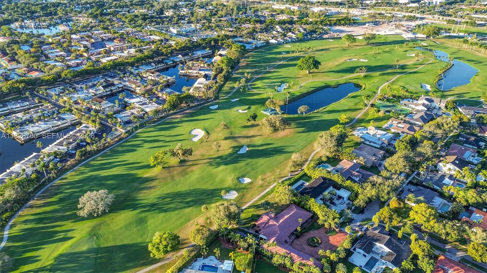 MIAMI LAKES - LOCH LOMOND - Residential