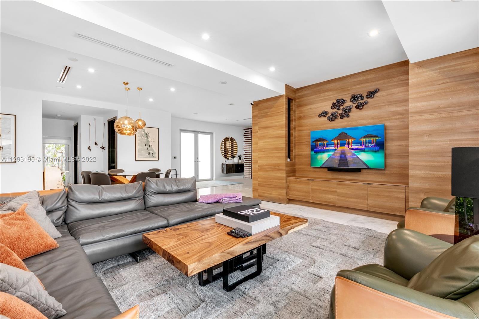 NATOMA MANORS RE SUB - Residential