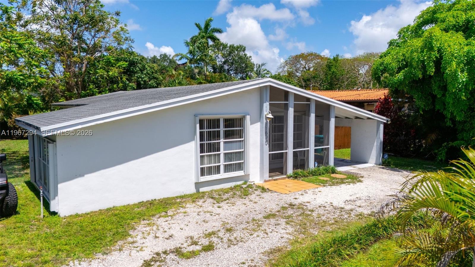 BISCAYNE PARK ESTATES - Residential