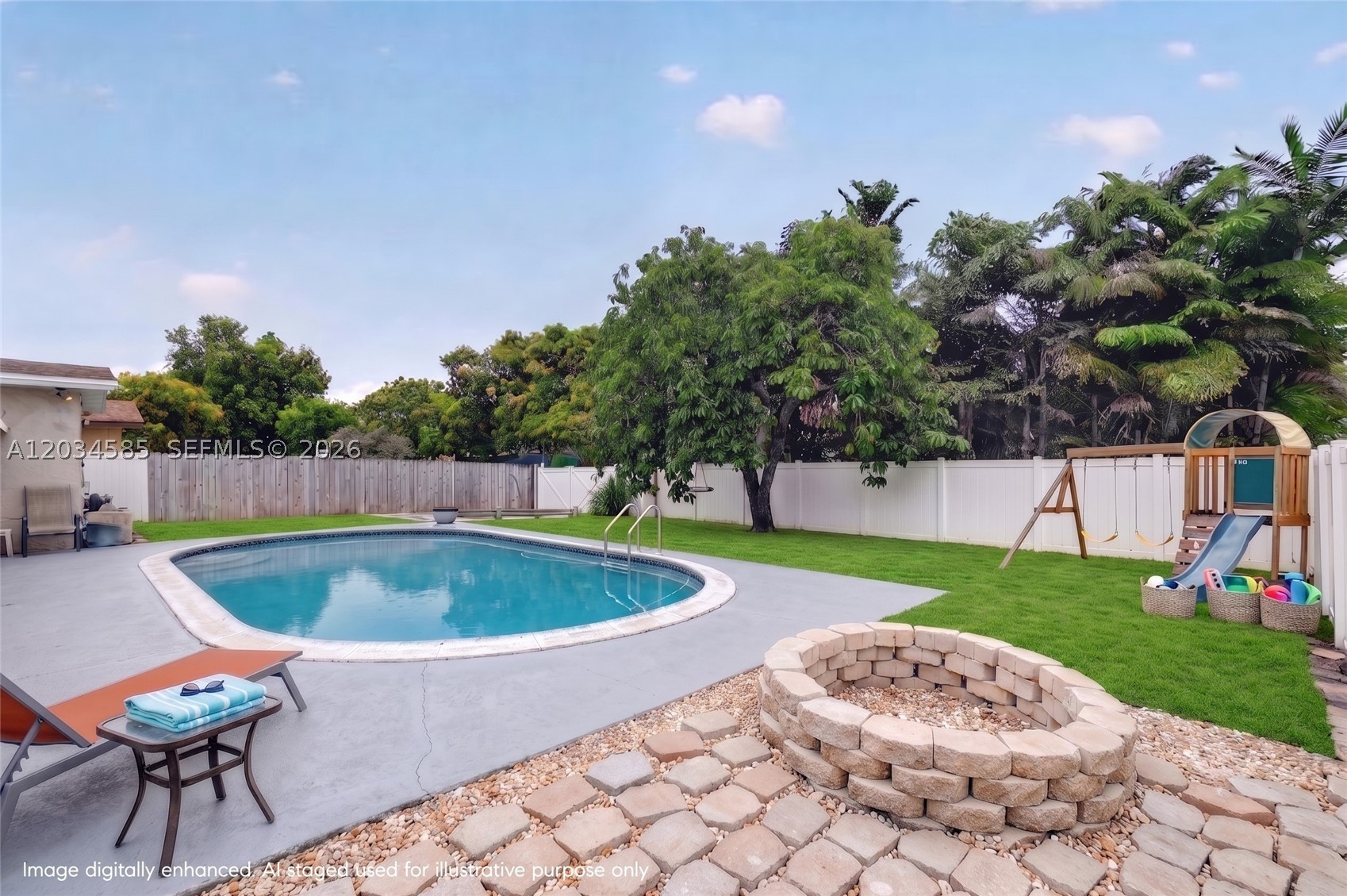 HOLLYWOOD HILLS AMEN PLAT - Residential