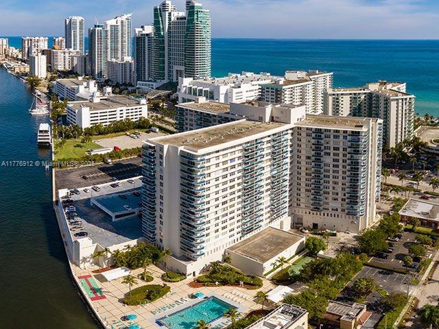 Resort-style living at the Hallmark Condo of Hollywood Beach. Unit is Fully upgraded & fully furnished. Condo amenities include; valet parking for guest, office area, library room, pool overlooking the bay, updated gym, sauna, billiards, card room, 24hr security, etc. Basic cable and internet included in the rent. Pricing is for 1 year lease * NO SUBLEASING*