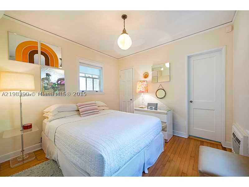 SAN MARINO ISLAND - Residential