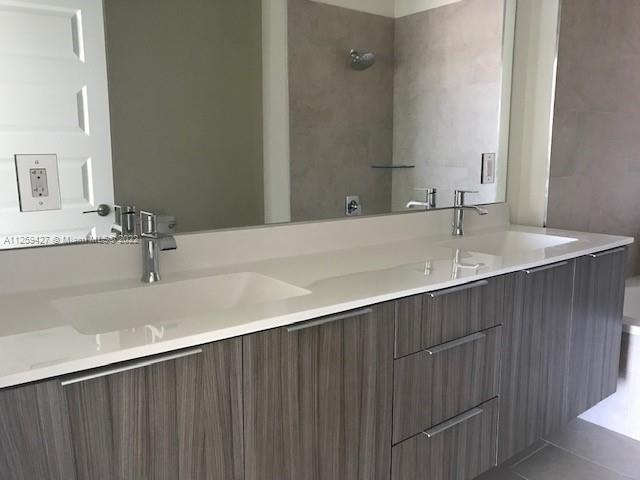 URBANA AT THE RESIDENCES - Residential Lease