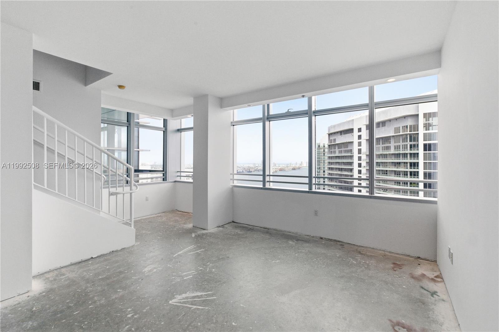 MAYFIELD CONDO - Residential