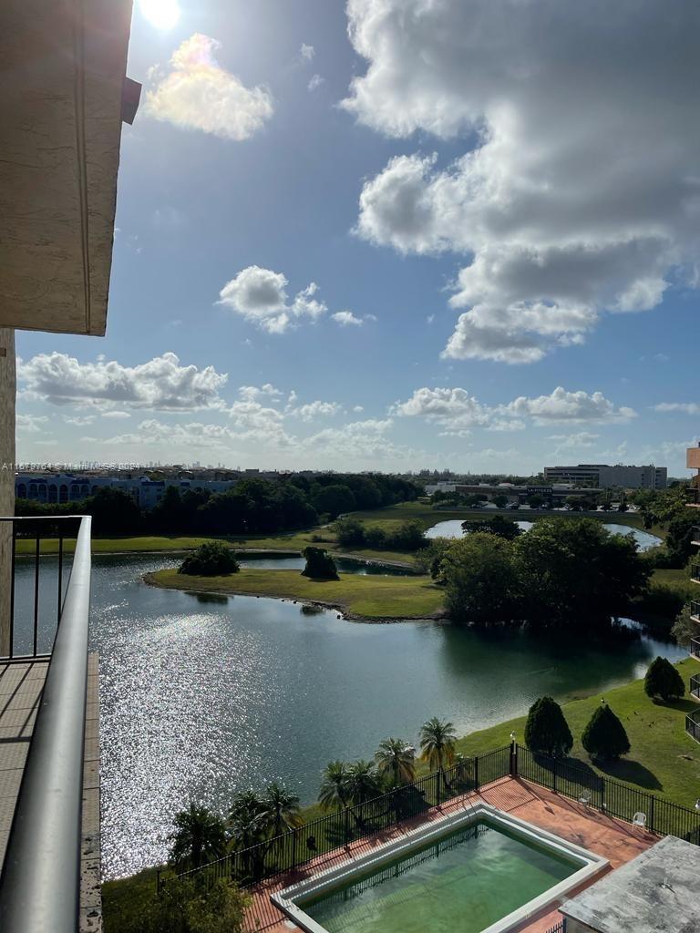GOLFVIEW CL FONTAINEBLEAU - Residential Lease