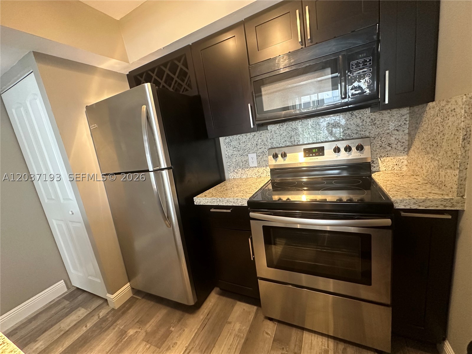 SUN VISTA GARDENS CONDO - Residential Lease