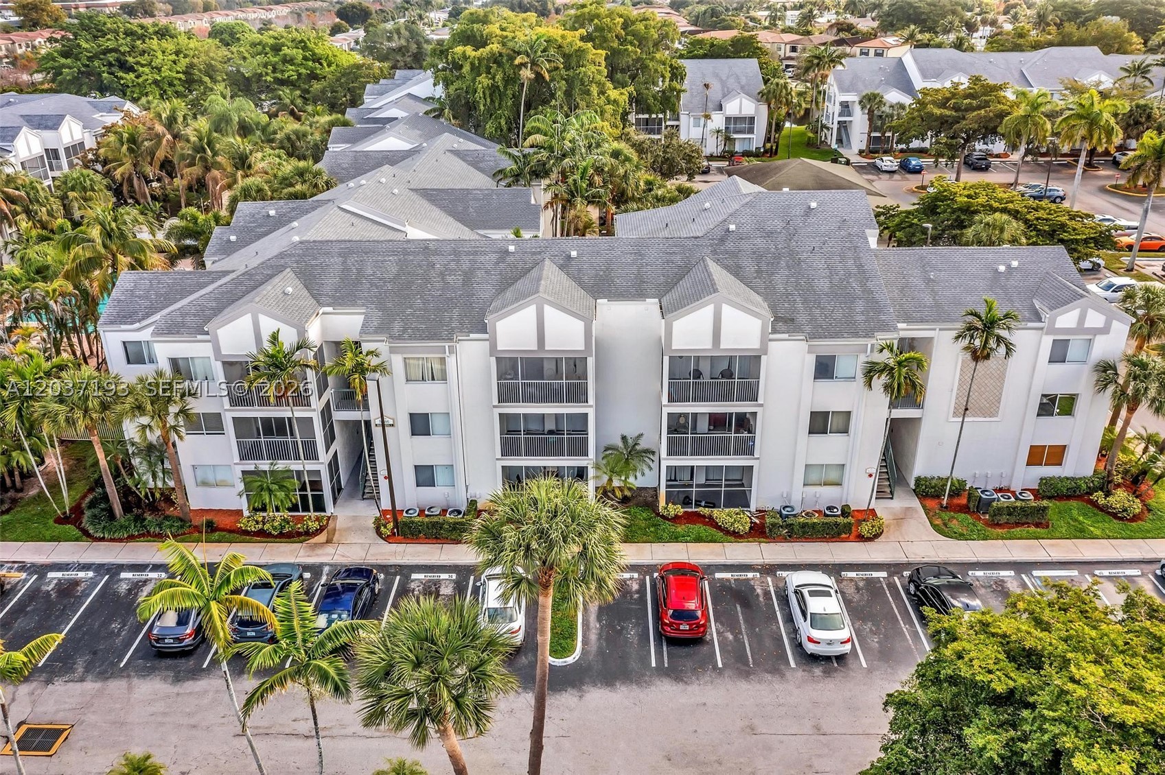 SUN VISTA GARDENS CONDO - Residential Lease