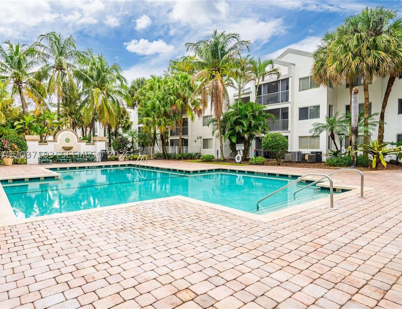 SUN VISTA GARDENS CONDO - Residential Lease