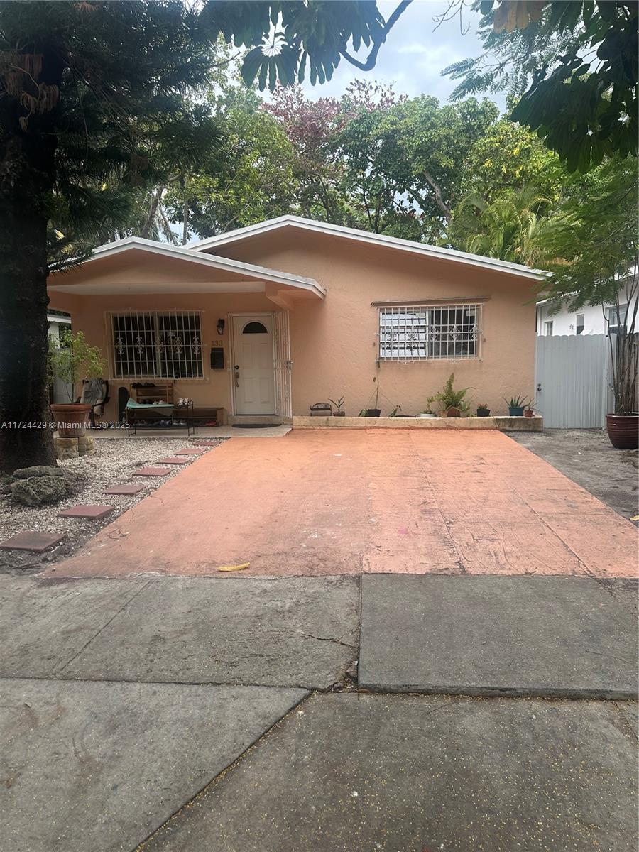 SHADOWLAWN - Residential