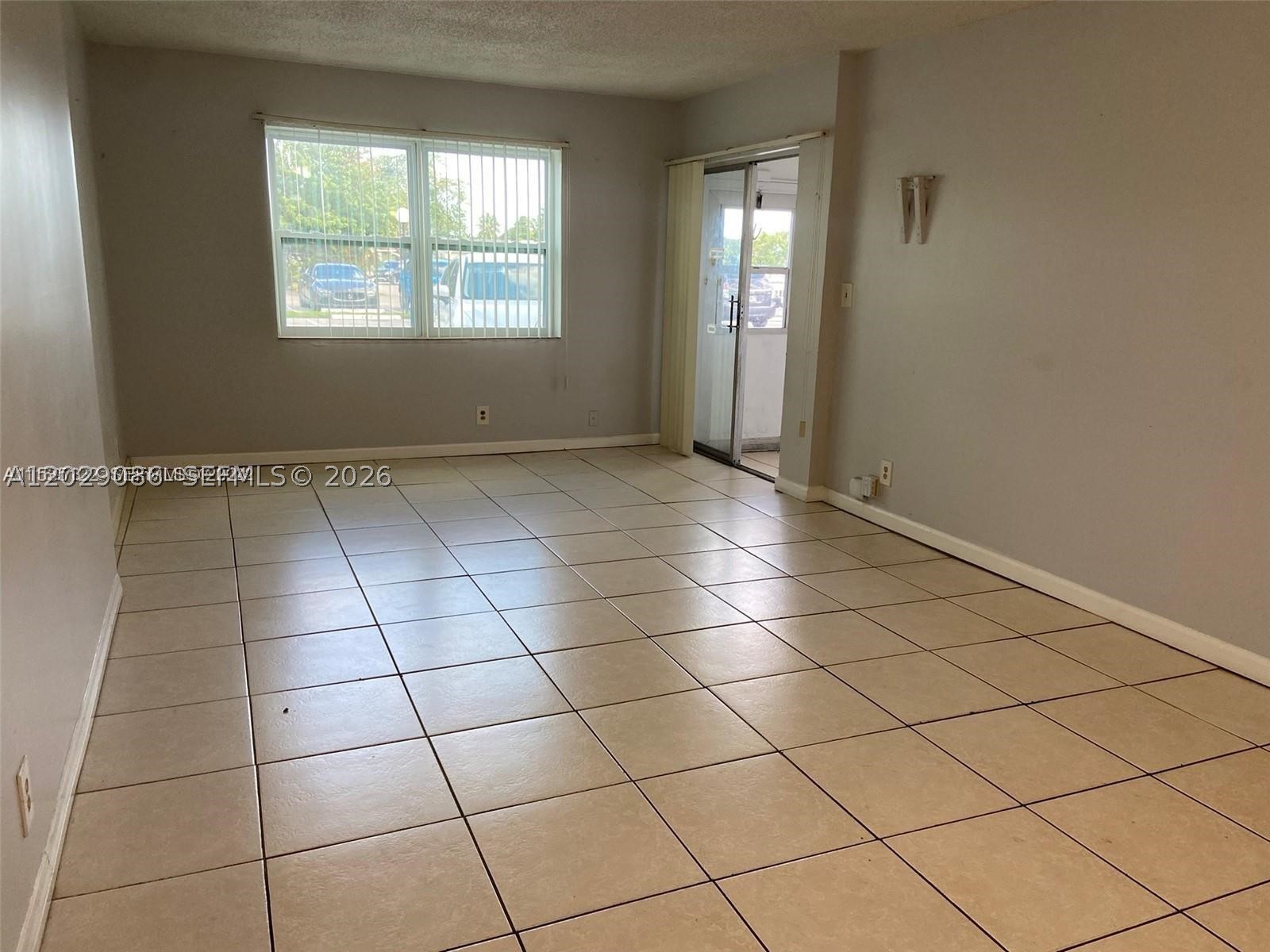 MARGATE VILLAGE - Residential Lease