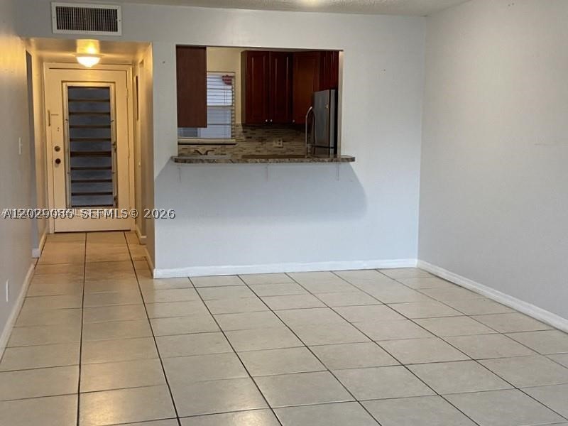 MARGATE VILLAGE - Residential Lease