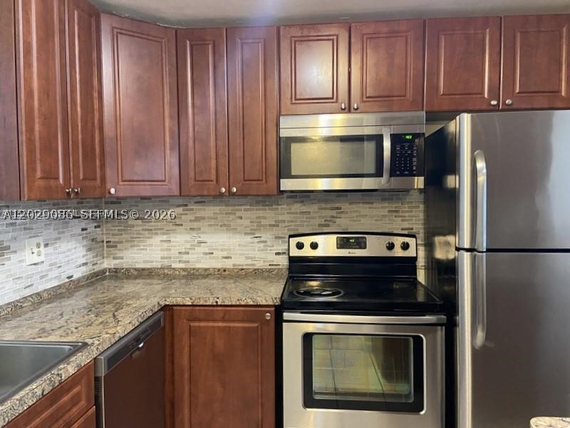MARGATE VILLAGE - Residential Lease