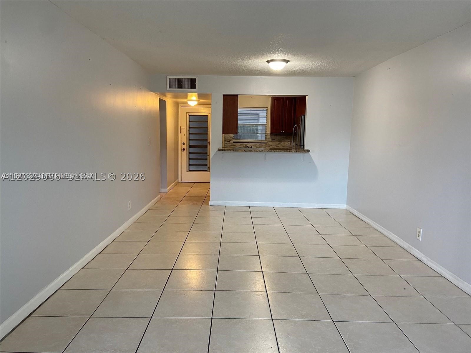MARGATE VILLAGE - Residential Lease