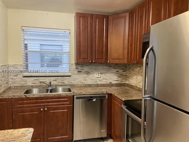 MARGATE VILLAGE - Residential Lease