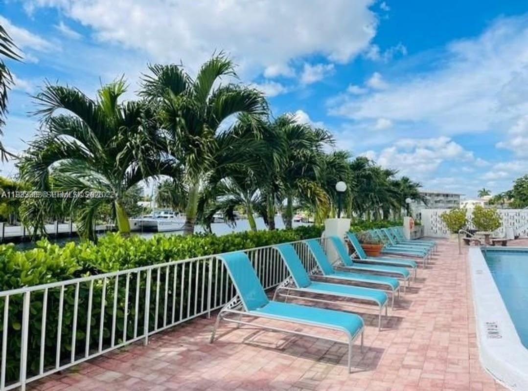 OCEAN VIEW TOWERS CONDO - Residential