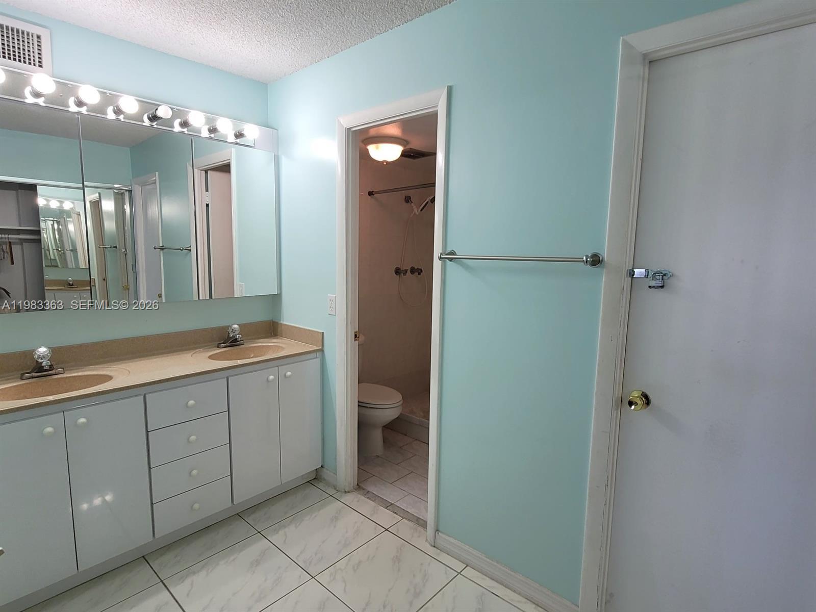 OCEAN VIEW TOWERS CONDO - Residential