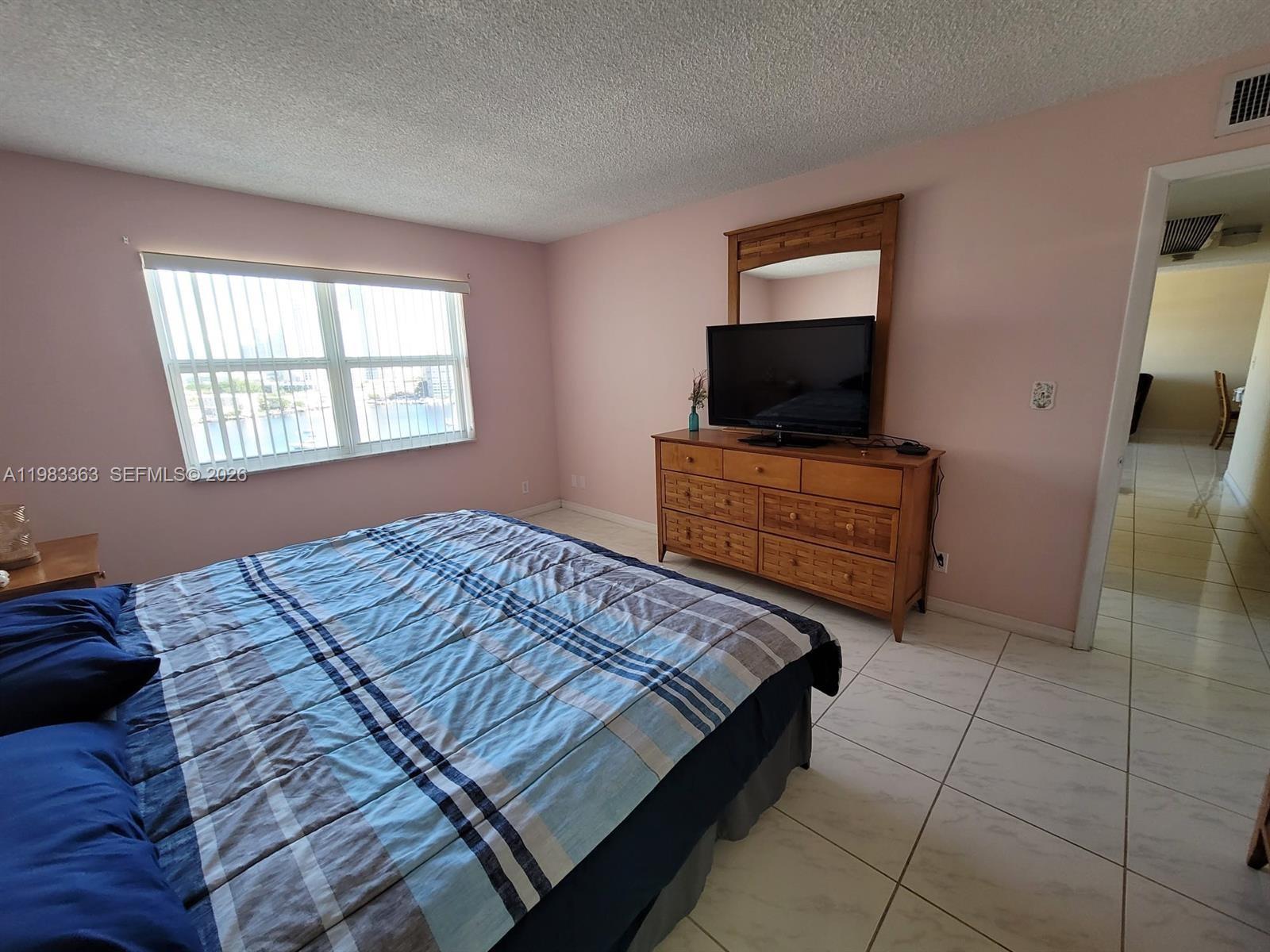 OCEAN VIEW TOWERS CONDO - Residential
