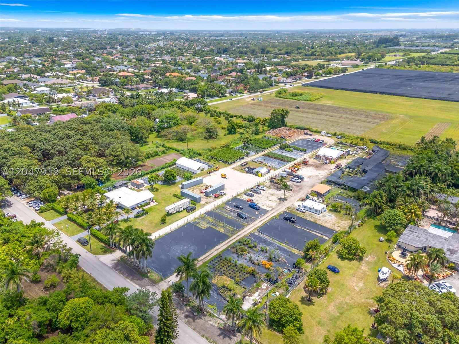 5.5 ACRE W 4/3 CROSSFENCED - Residential