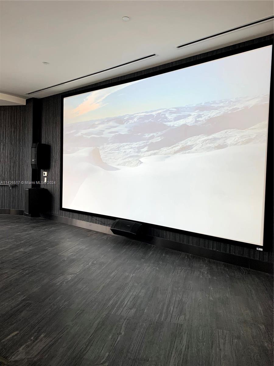 PARAMOUNT MIAMI WORLDCENT - Residential