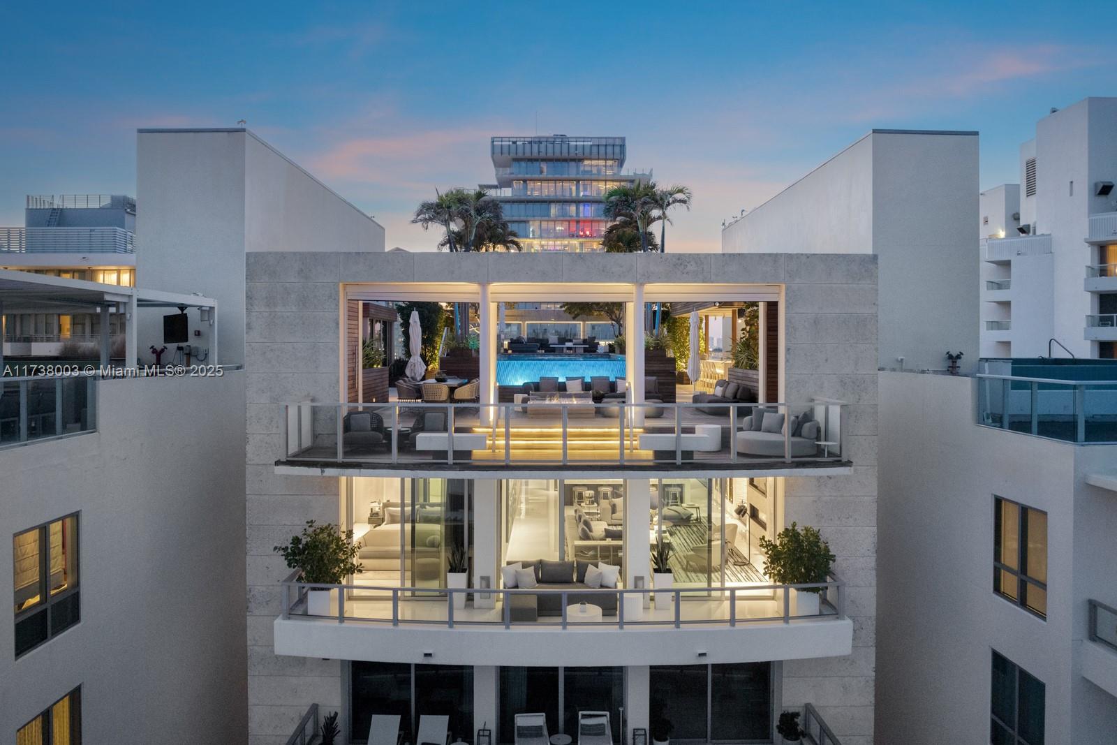 OCEAN HOUSE CONDO - Residential