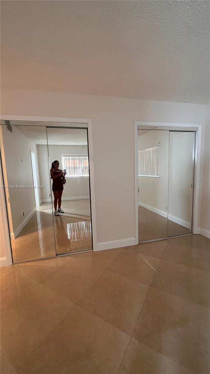 MEADOWBROOK CONDO APTS BL - Residential Lease