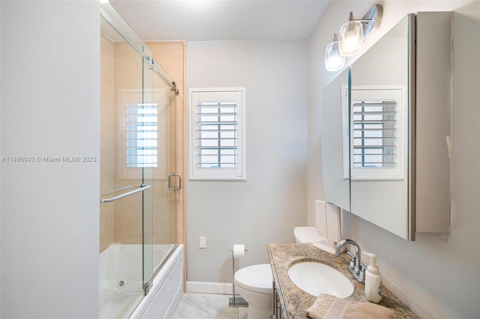 CORAL GABLES GRANADA SEC - Residential Lease