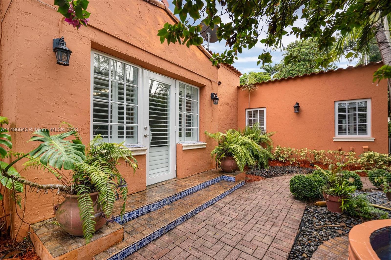 CORAL GABLES GRANADA SEC - Residential Lease