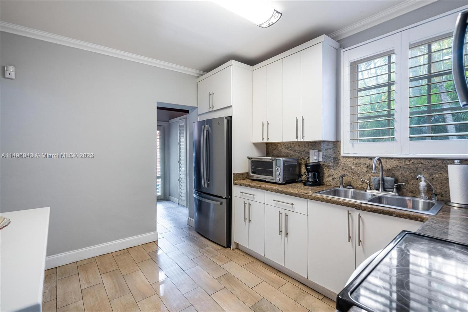 CORAL GABLES GRANADA SEC - Residential Lease
