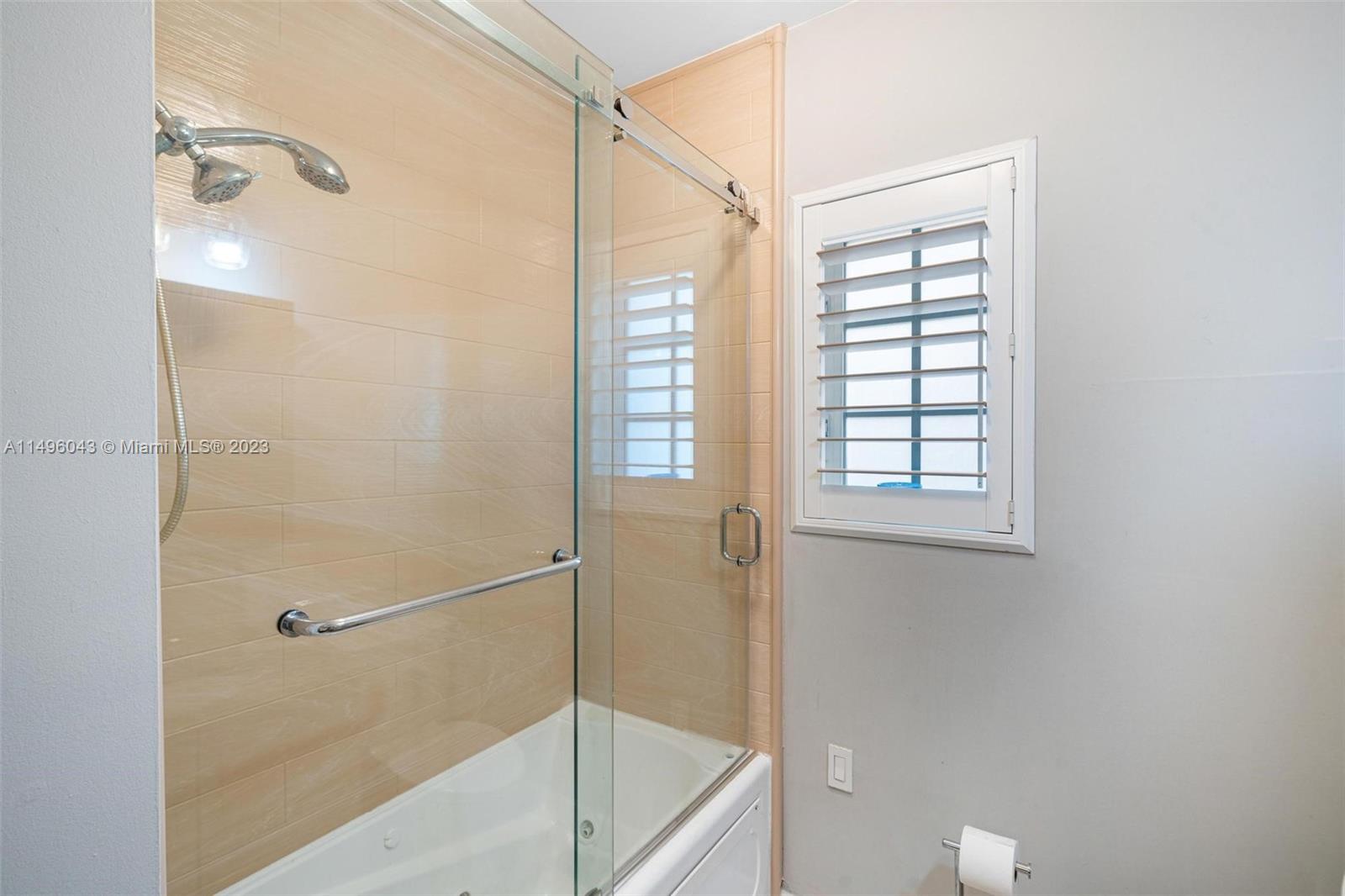 CORAL GABLES GRANADA SEC - Residential Lease
