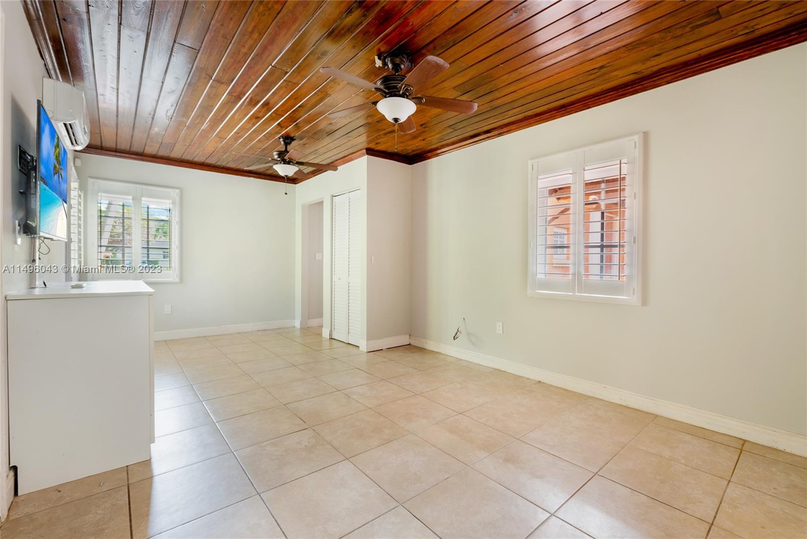 CORAL GABLES GRANADA SEC - Residential Lease