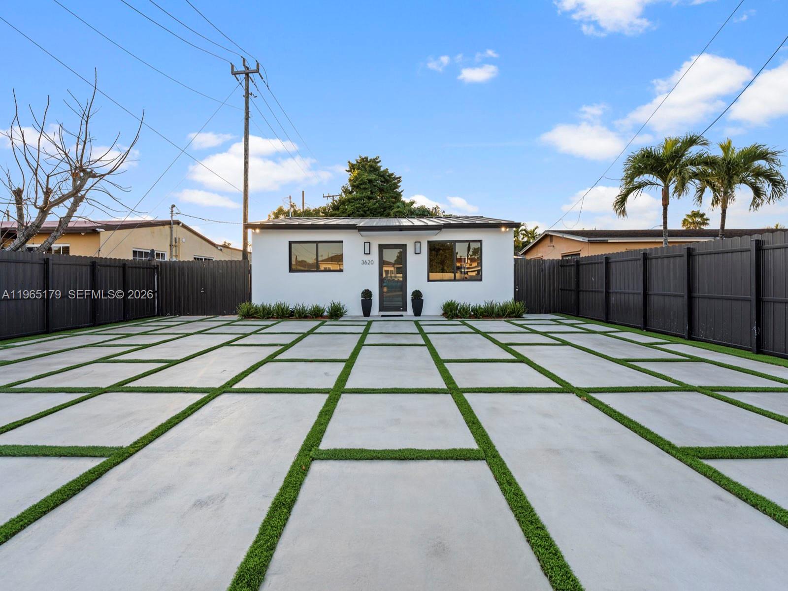 CENTRAL HEIGHTS - Residential
