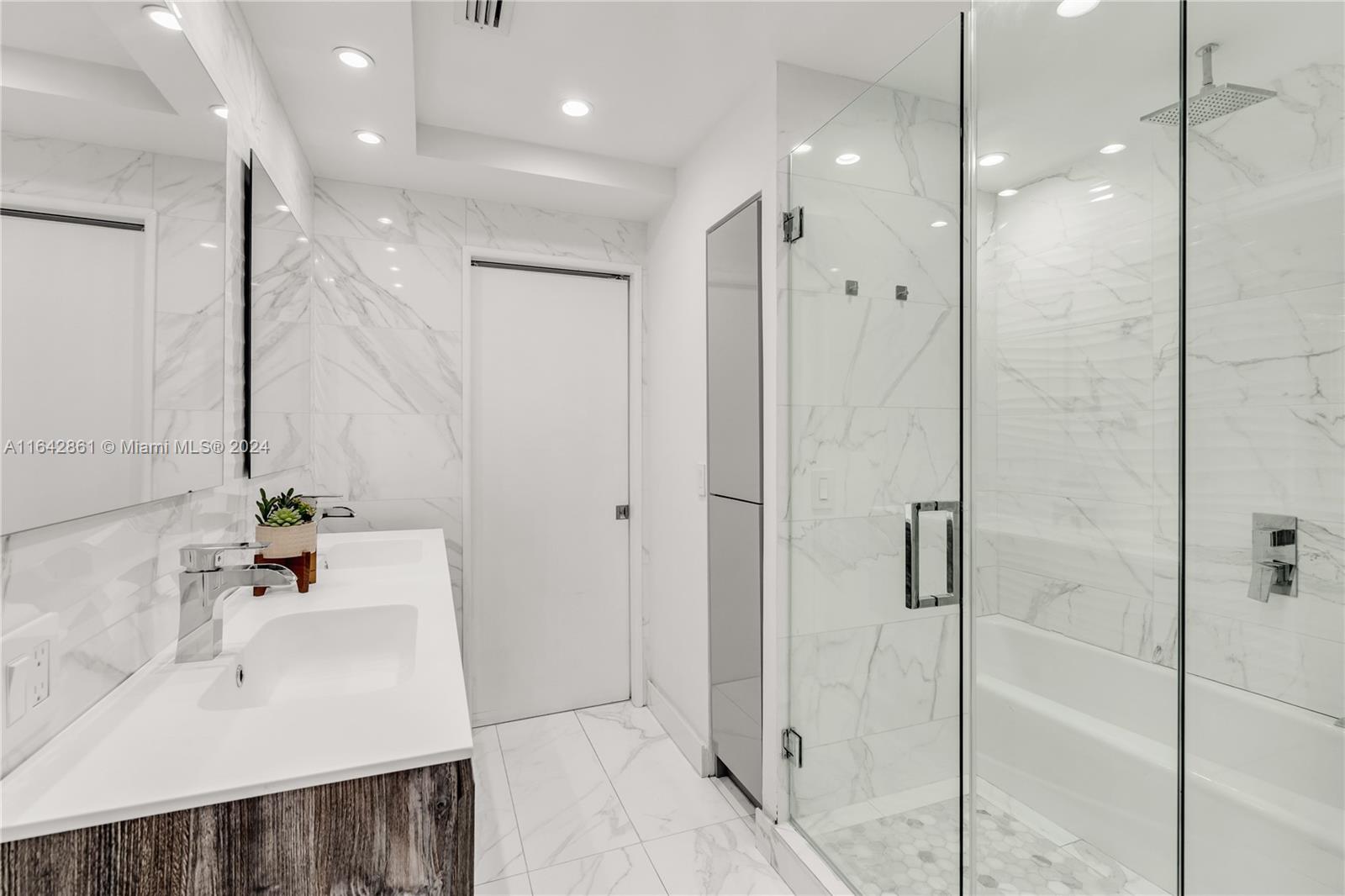 CORAL WAY HEIGHTS - Residential