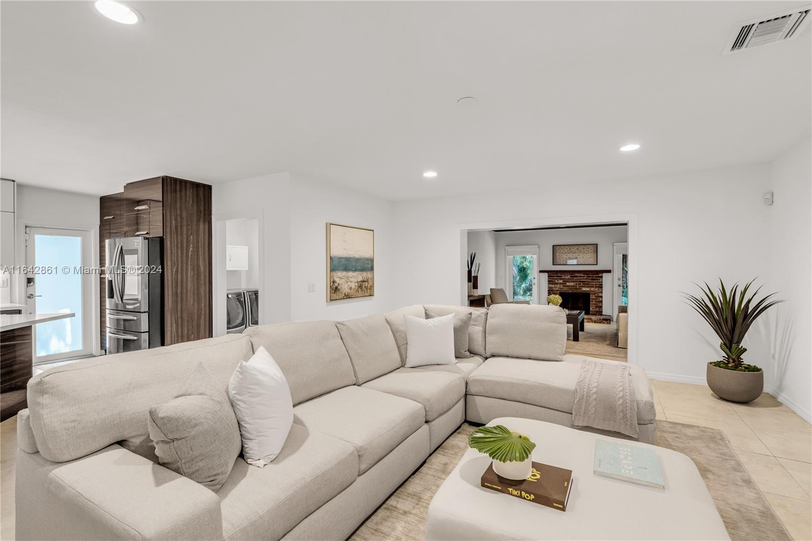 CORAL WAY HEIGHTS - Residential
