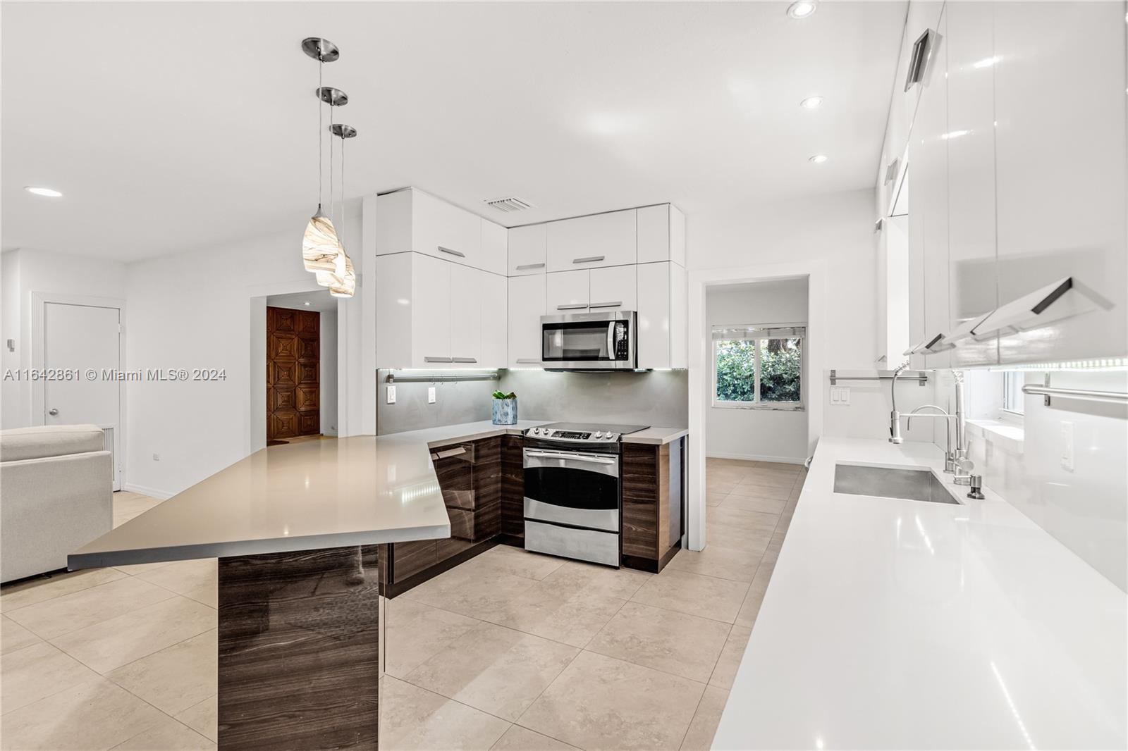 CORAL WAY HEIGHTS - Residential