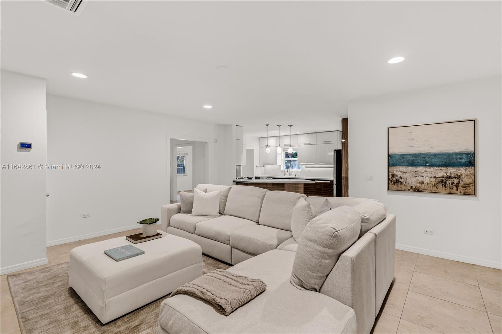 CORAL WAY HEIGHTS - Residential