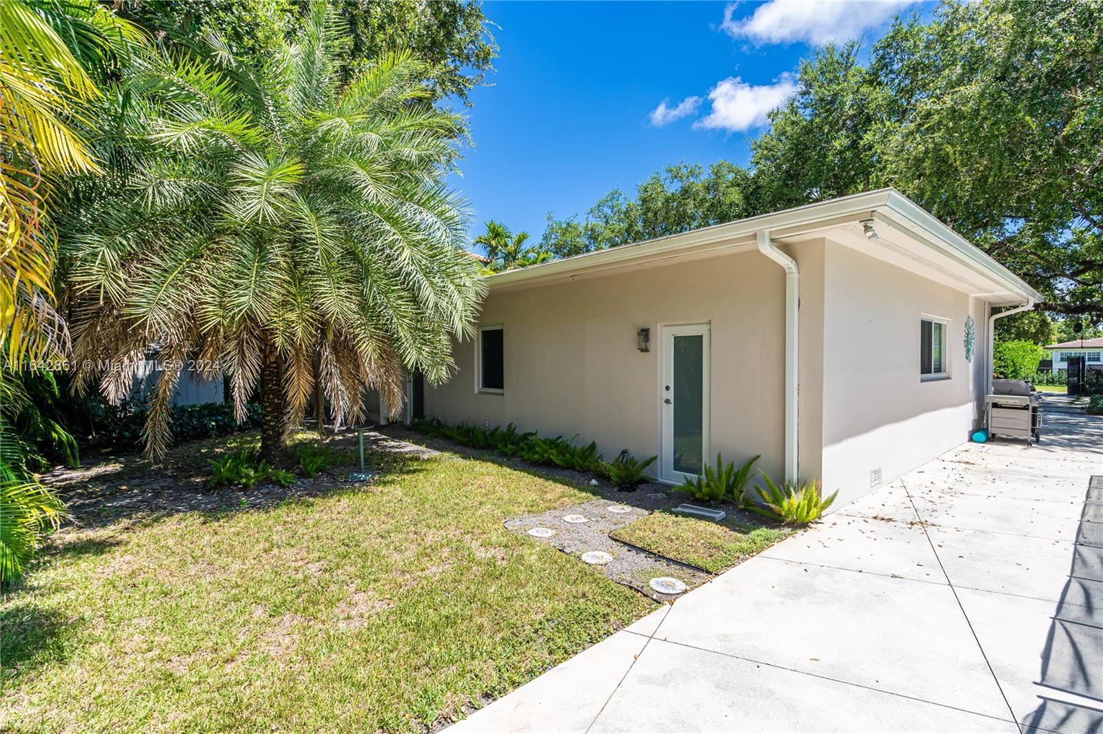 CORAL WAY HEIGHTS - Residential