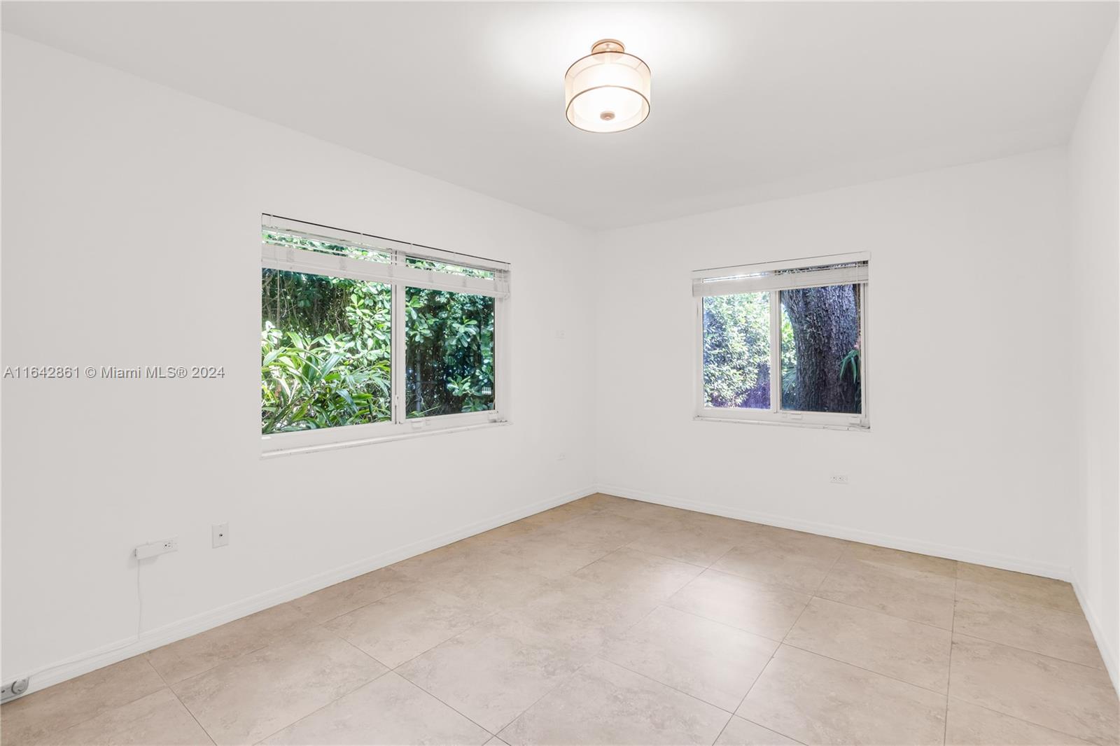 CORAL WAY HEIGHTS - Residential