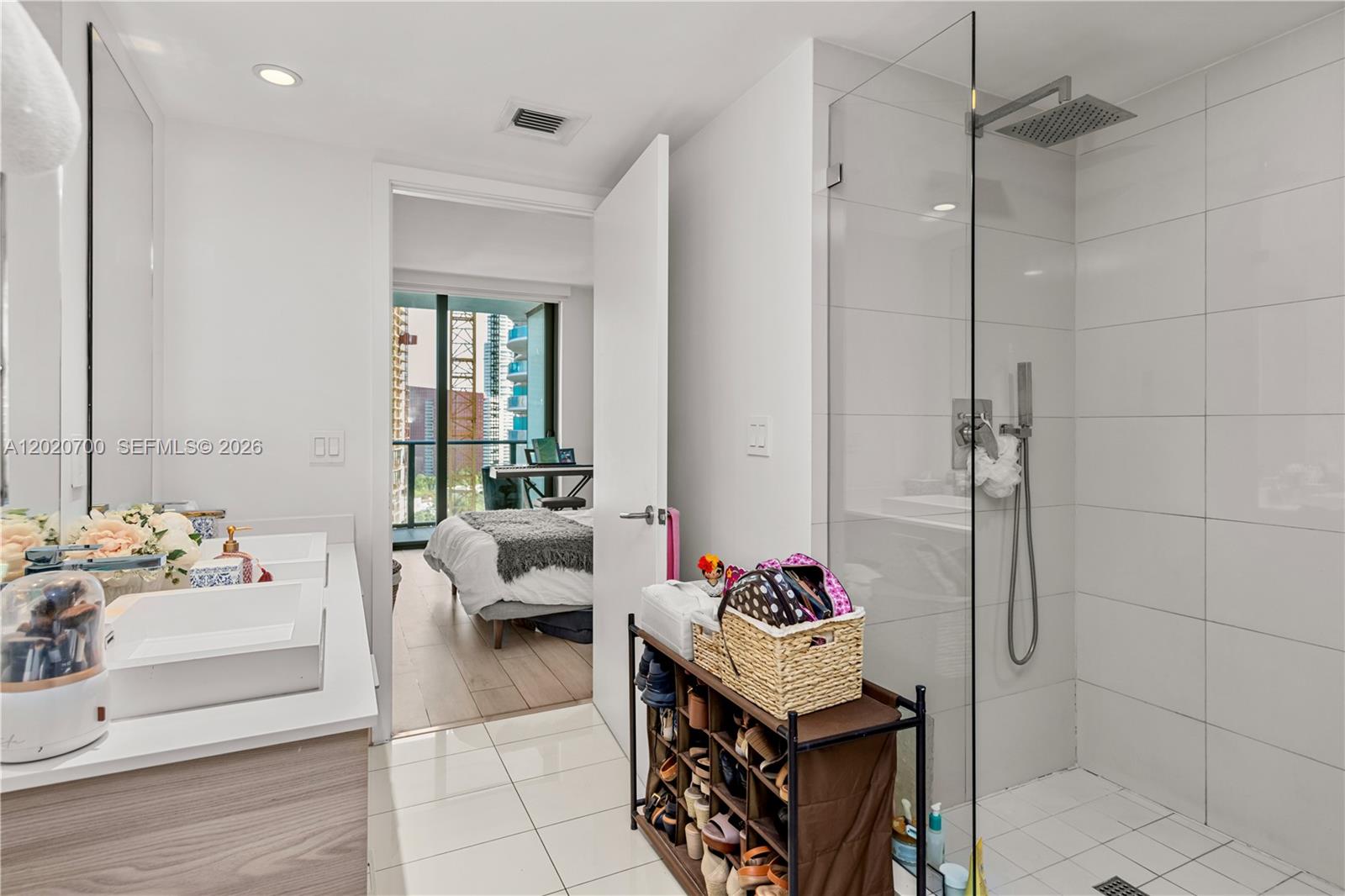 1300 S MIAMI AVENUE CONDO - Residential