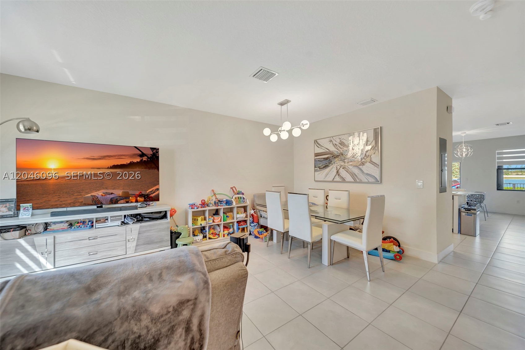 AQUABELLA NORTH - Residential