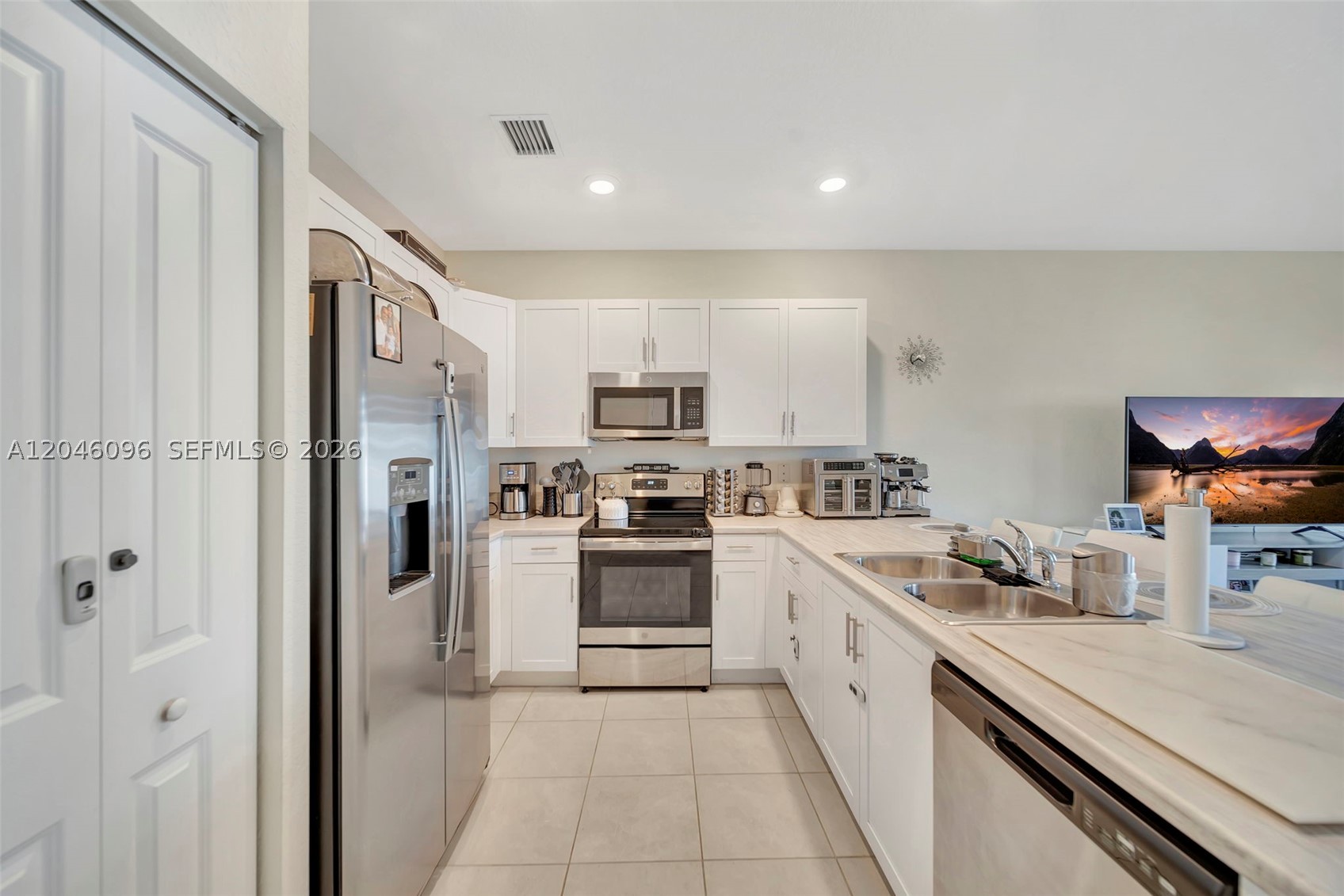 AQUABELLA NORTH - Residential