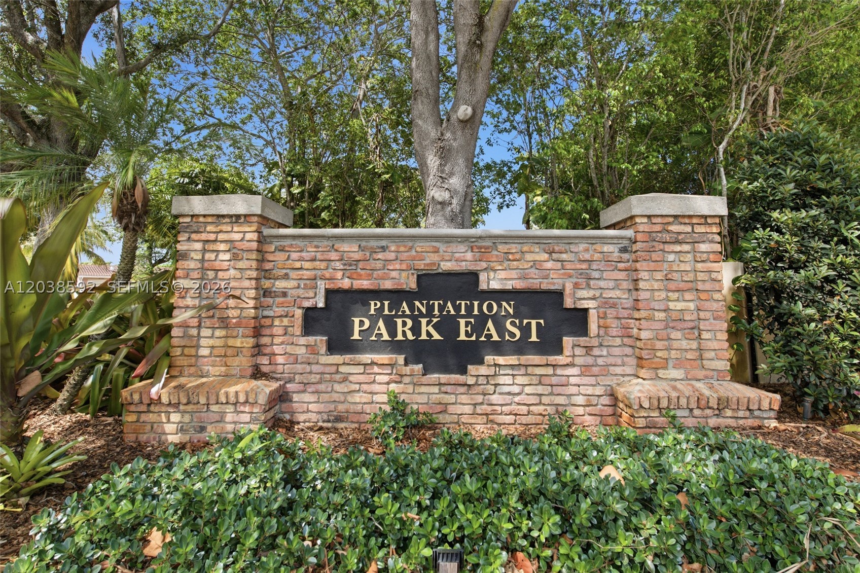BREEZESWEPT PARK ESTATES - Residential