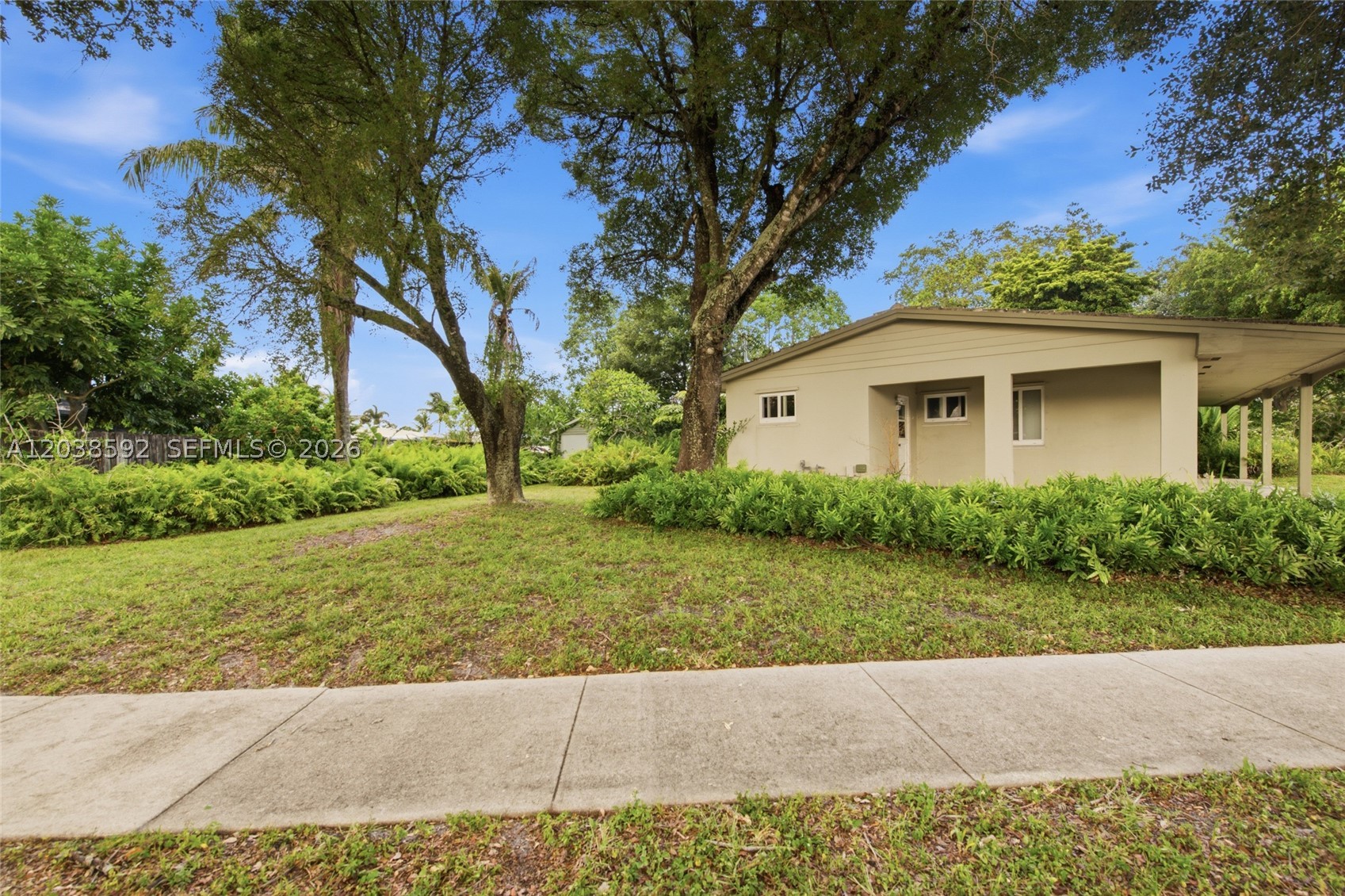 BREEZESWEPT PARK ESTATES - Residential
